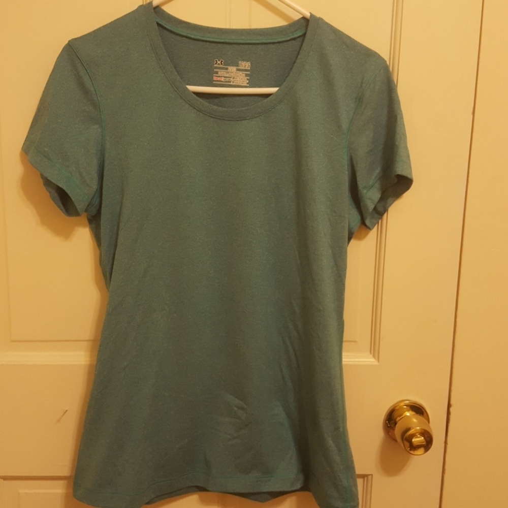 Under Armour Warm Short Sleeved Workout Shirt